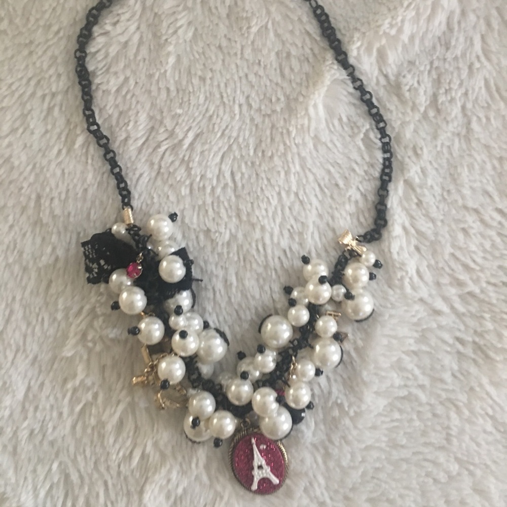 SOLD💗- NWOT💎🦋Betsy Johnson unique piece necklace SOLD SOLD 💗